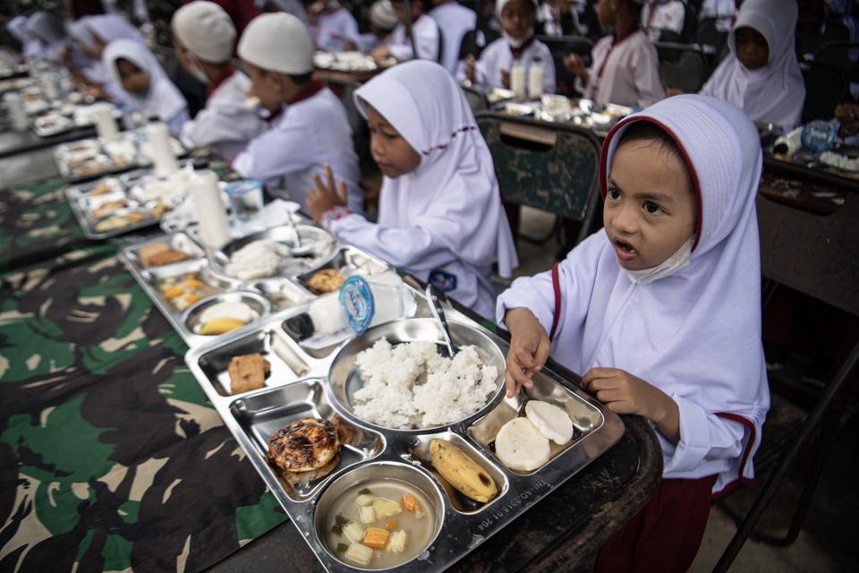 monev surabaya Hidangan terjaga kualitasnya, siap dinikmati, dan bebas dari kontaminasi.